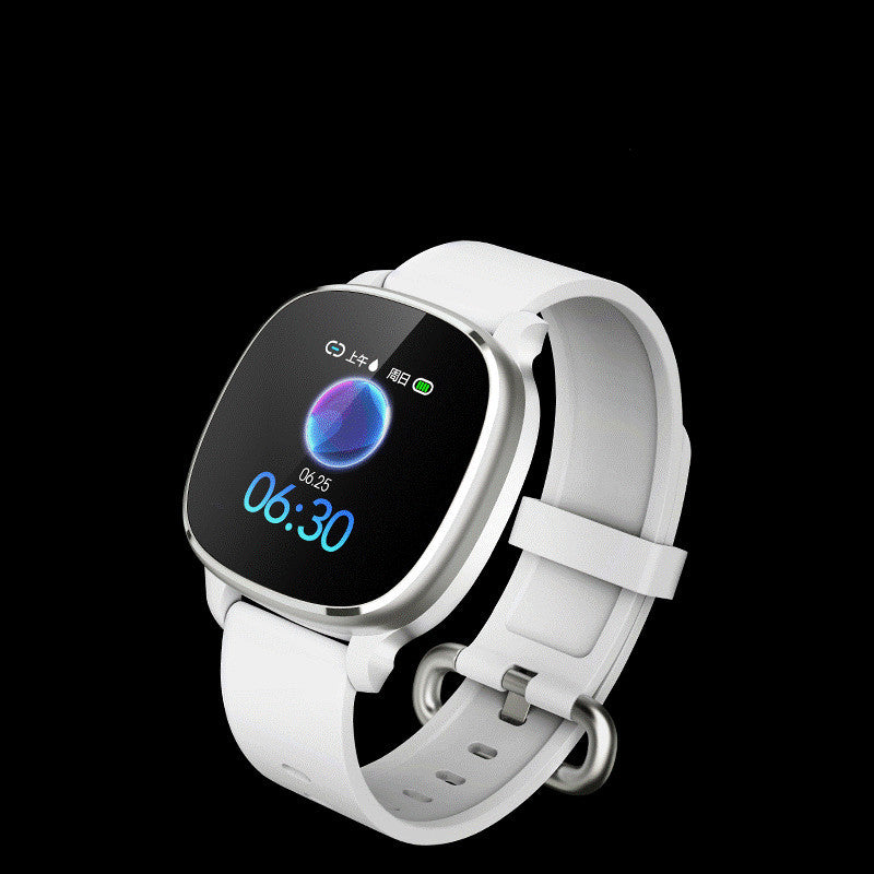 Reloj inteligente con diseño cuadrado, correa blanca y pantalla táctil, perfecto para quienes buscan estilo y funcionalidad en su día a día.